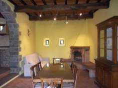 Foto Casa colonica in vendita a Montecatini Terme - 5 locali 148mq