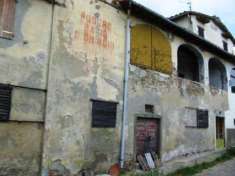 Foto Casa di campagna in via badiola