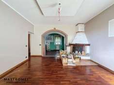 Foto CASA INDIPENDENTE di 8 vani e di 140 mq (FUCECCHIO) rif. 3541