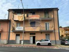 Foto Casa indipendente in vendita a Benevento - 18 locali 435mq