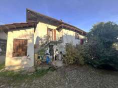 Foto Casa indipendente in vendita a Camburzano