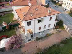 Foto Casa indipendente in vendita a Camburzano