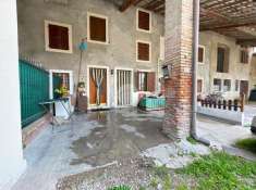 Foto Casa indipendente in vendita a Castel D'Azzano