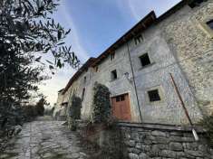 Foto Casa indipendente in vendita a Castel Focognano