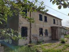 Foto Casa indipendente in vendita a Cavarzere - 9 locali 250mq