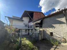 Foto Casa indipendente in vendita a Colleretto Castelnuovo