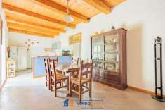 Foto Casa indipendente in vendita a Dogliani - 7 locali 255mq