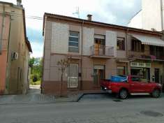 Foto Casa indipendente in vendita a Grinzane Cavour