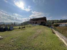 Foto Casa indipendente in vendita a Mombercelli