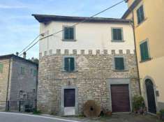 Foto Casa indipendente in vendita a Portico E San Benedetto