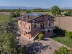 Foto Casa indipendente in vendita a San Vito Al Tagliamento - 11 locali 195mq