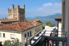 Foto Casa indipendente in vendita a Torri Del Benaco