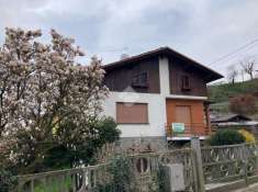 Foto Casa indipendente in vendita a Valdilana