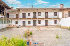 Foto Casa indipendente in vendita a Villafalletto - 7 locali 250mq