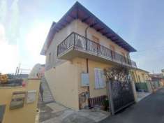 Foto Casa semindipendente in vendita a Avenza - Carrara 115 mq  Rif: 1122899