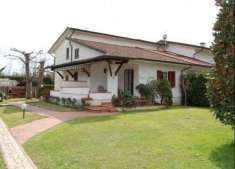 Foto Casa semindipendente in vendita a Cinquale - Montignoso 140 mq  Rif: 1060119