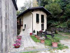 Foto Casa singola in Vendita, 2 Locali, 150 mq (Borgosesia)