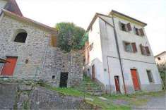 Foto Casa singola in Vendita, pi di 6 Locali, 220 mq, Pontremoli