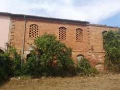 Foto Casale in vendita a Castelnuovo Magra