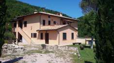 Foto Casale in vendita a Giano Dell'Umbria