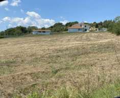 Foto CASTROCARO TERME. Terreno edificabile fronte strada di 2000.mq con s.u.l. 170mq . utenze adiacenti per gli allacci