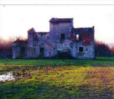 Foto Colonica in Vendita, pi di 6 Locali, 280 mq (Cascina)