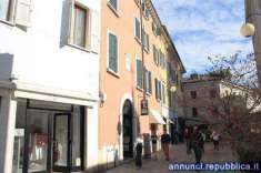 Foto Desenzano del Garda in centro storico