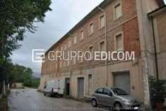 Foto Fabbricati costruiti per esigenze commerciali in vendita a Savignano Irpino - Rif. 4464575