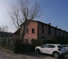 Foto Immobile in asta di 351 m con 4 locali in vendita a Parma