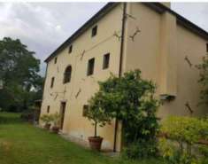 Foto Immobile in asta di 561 m con 5 locali in vendita a Sansepolcro