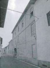 Foto Immobile in asta di 670 m con 4 locali in vendita a Vigevano