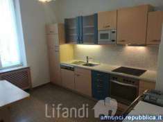 Foto N.Rif.: E124,Questo trilocale in via Riol,