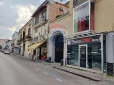 Foto Negozio in vendita a Giugliano In Campania - 5 locali 420mq