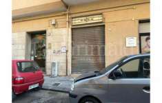 Foto Negozio in vendita a Salerno - 1 locale 40mq