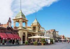 Foto Negozio in vendita a Viareggio - 2 locali 90mq