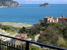 Foto NOLI - LIGURIA - ITALIA --- VILLA PADRONALE CON TERRENO