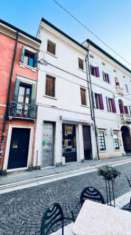 Foto Palazzo / Stabile di 204 m con 3 locali in vendita a Rovigo