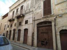 Foto Palazzo in vendita a Andria - 1000mq