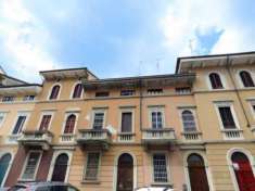 Foto Palazzo in vendita a Milano - 10 locali 355mq