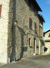 Foto Porzione di casa in vendita a Mioglia