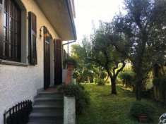 Foto Porzione di casa in vendita a Sarzana