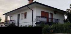 Foto Porzione di casa in Vendita a Trevignano