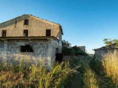 Foto Rustico in vendita a Belvedere Ostrense