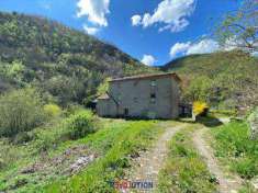 Foto Rustico/Casale in Vendita, pi di 6 Locali, 292 mq, San Giustino