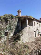 Foto Rustico/Casale in Vendita, pi di 6 Locali, 300 mq, Todi