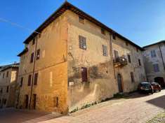 Foto Stabile/Palazzo in Vendita, pi di 6 Locali, 780 mq (San Gimigna