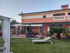 Foto Terratetto in vendita a Marina di Carrara - Carrara 170 mq  Rif: 1223411