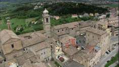 Foto Terreno Agricolo in Vendita, 1 Locale, 46000 mq, Castelfidardo