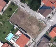 Foto Terreno di 720 m in vendita a Rovigo
