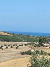 Foto Terreno edificabile in vendita a Colonnella